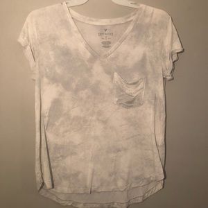 White wash “soft and sexy” American Eagle Tee